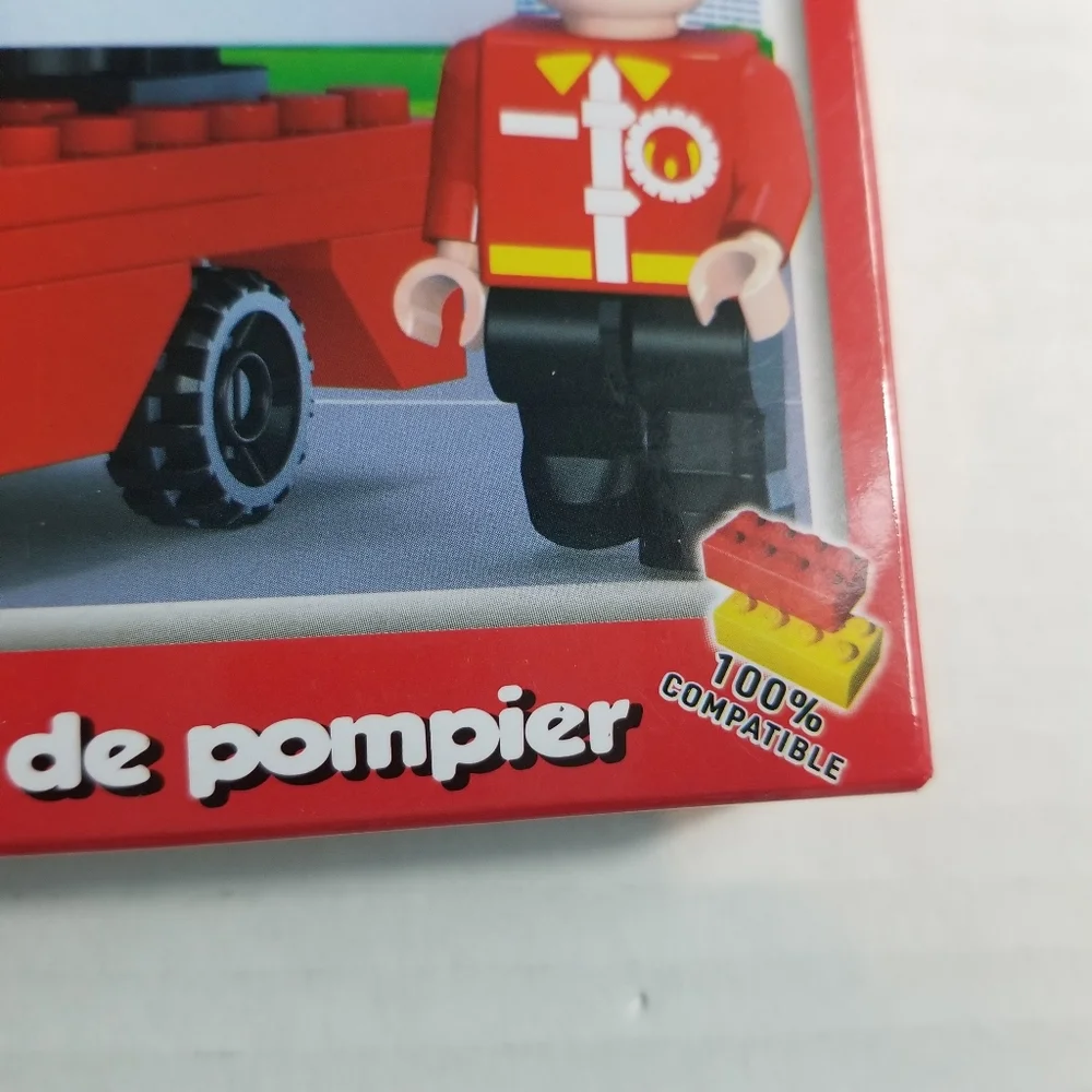 NEW IN BOX BEST LOCK LEGO COMPATIBLE FIRE DEPT. FIRE TRUCK